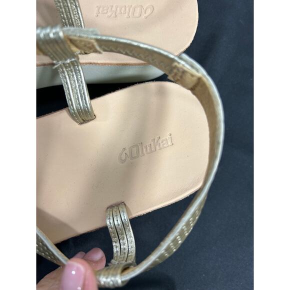 Olukai Onahi Strappy Metallic Sandals Size 8 Leather New - Picture 2 of 6